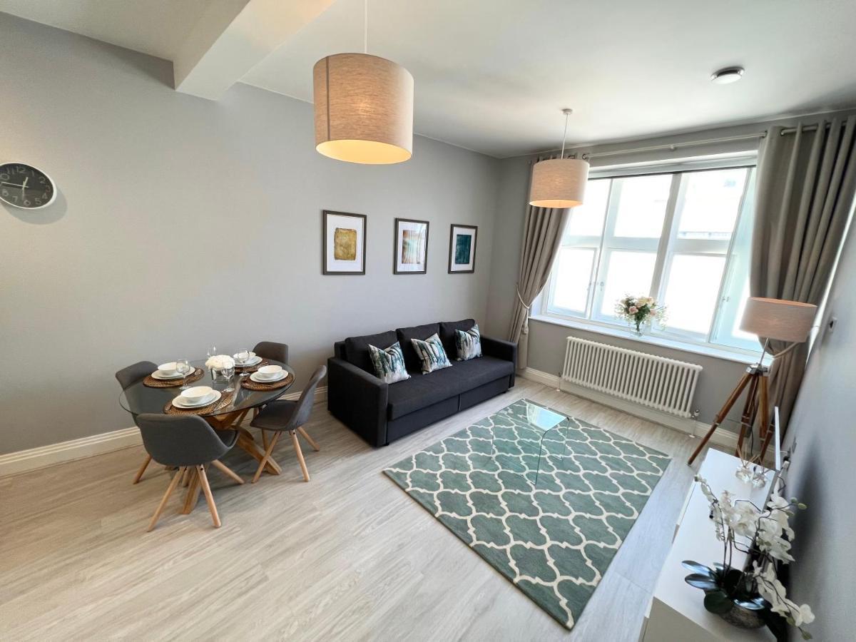 Urban Living'S - Windsor Castle Luxury Apartments Екстериор снимка