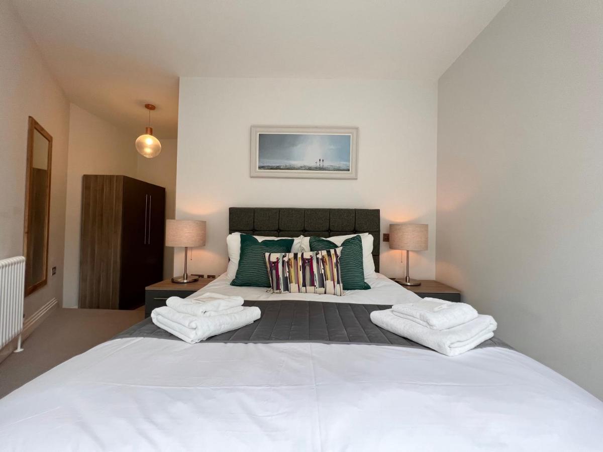 Urban Living'S - Windsor Castle Luxury Apartments Екстериор снимка