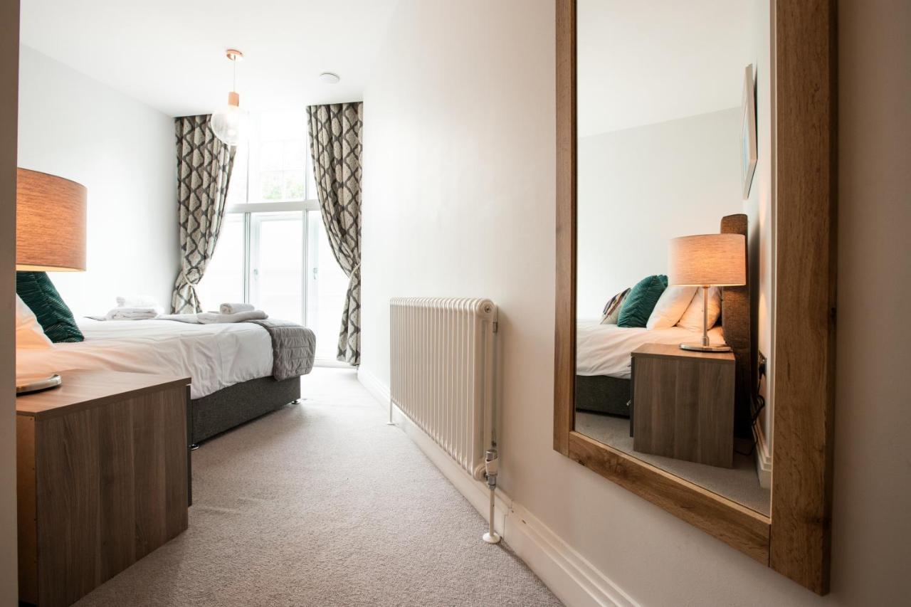 Urban Living'S - Windsor Castle Luxury Apartments Екстериор снимка