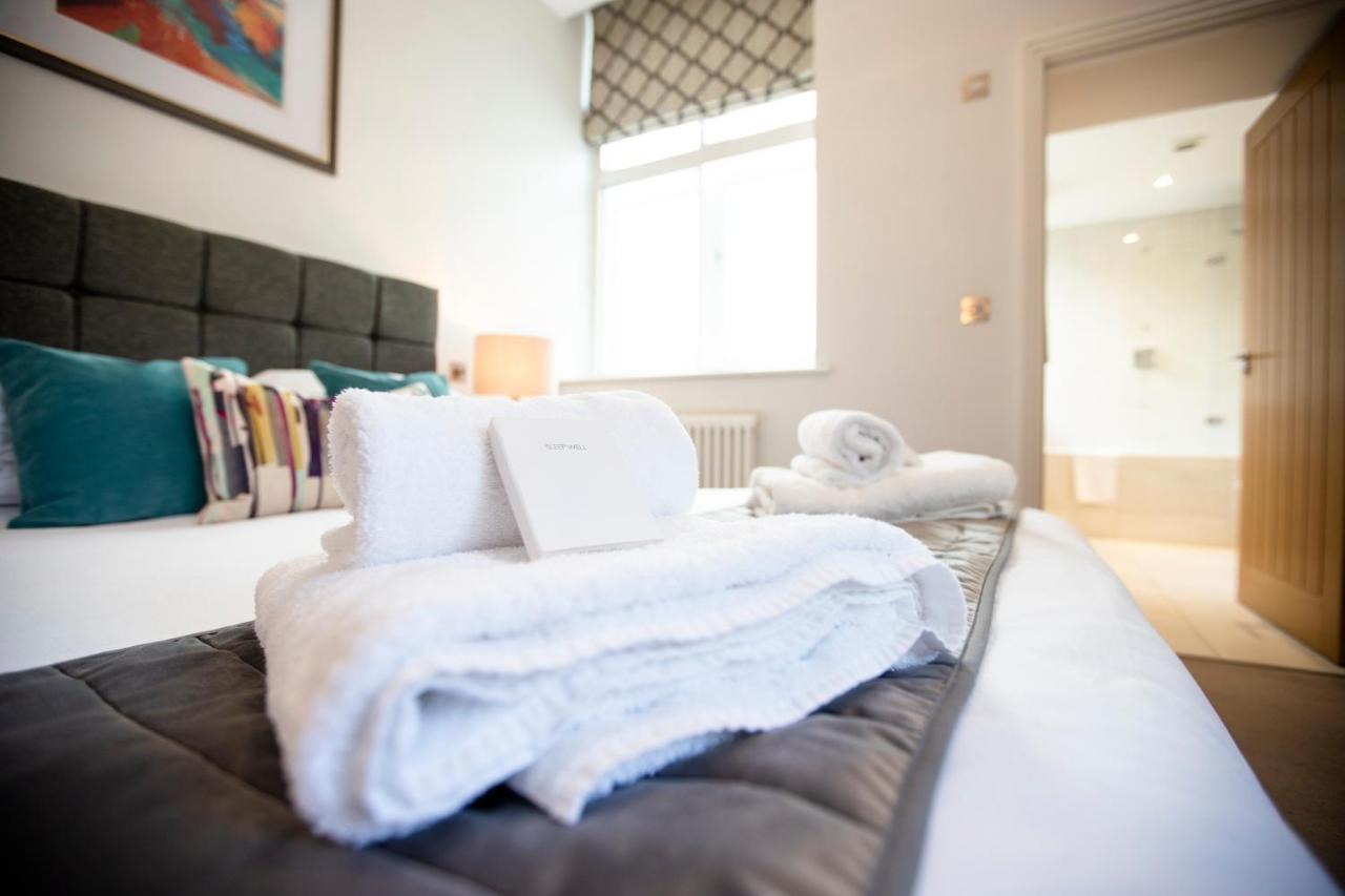 Urban Living'S - Windsor Castle Luxury Apartments Екстериор снимка