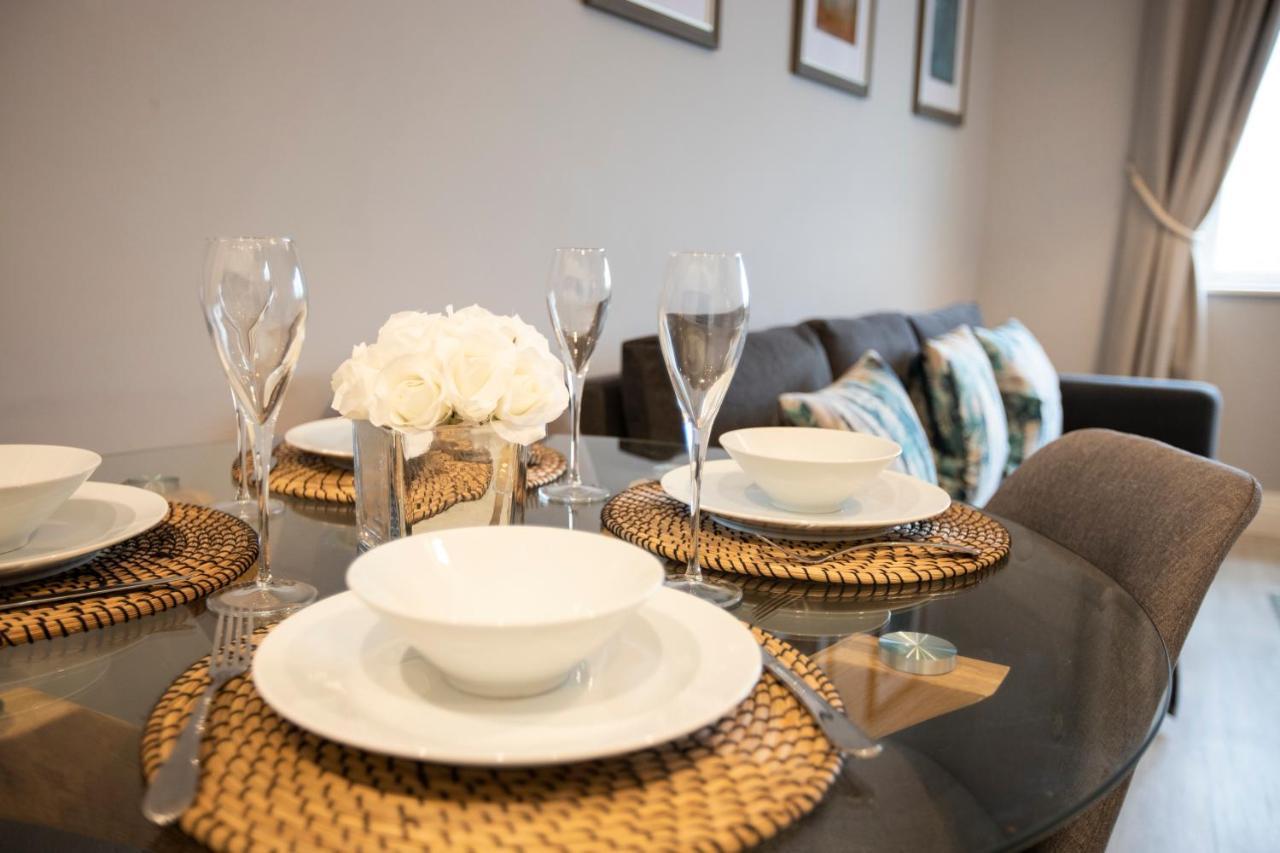 Urban Living'S - Windsor Castle Luxury Apartments Екстериор снимка